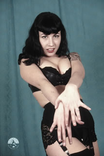 Anto/Bettie Galatea serie VI (model: Antonella)